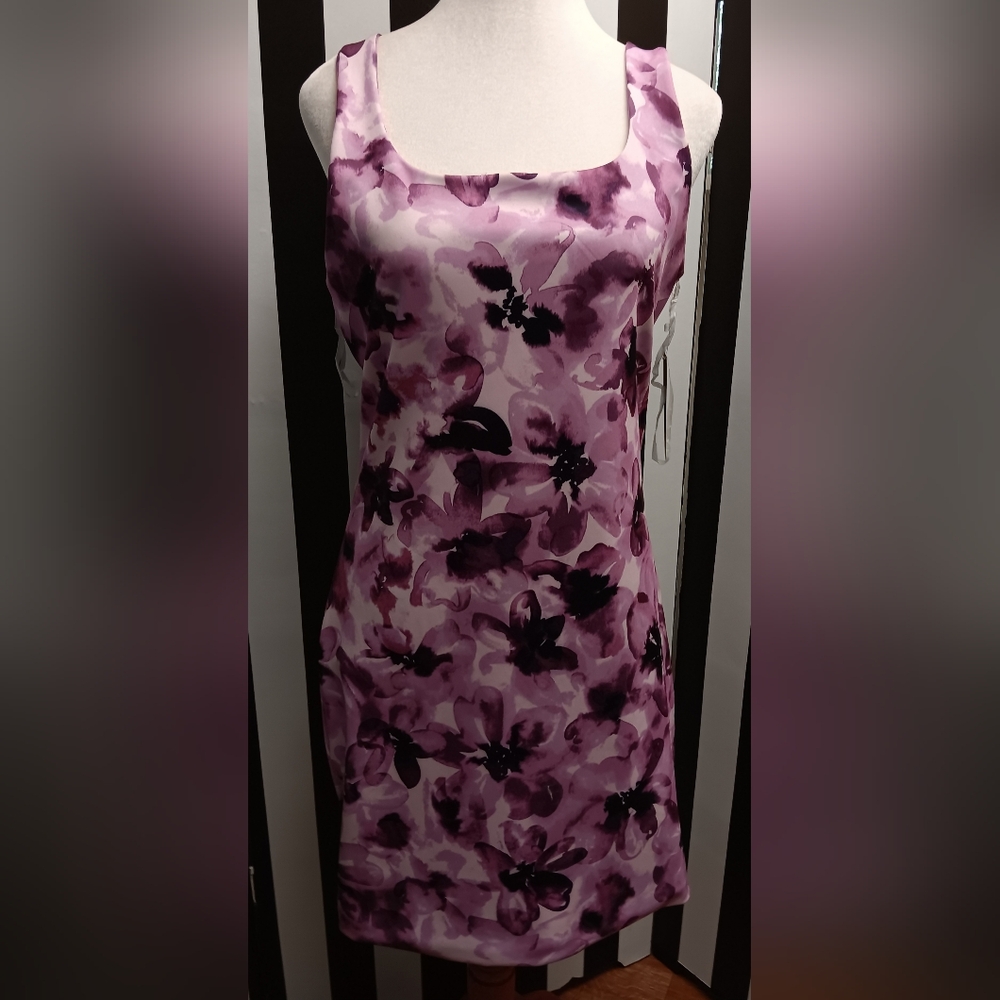 NWT floral bodycon dress - Picture 3 of 13